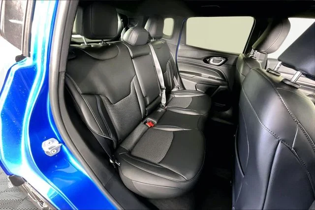 New 2026 Blue Jeep Latitude image 10