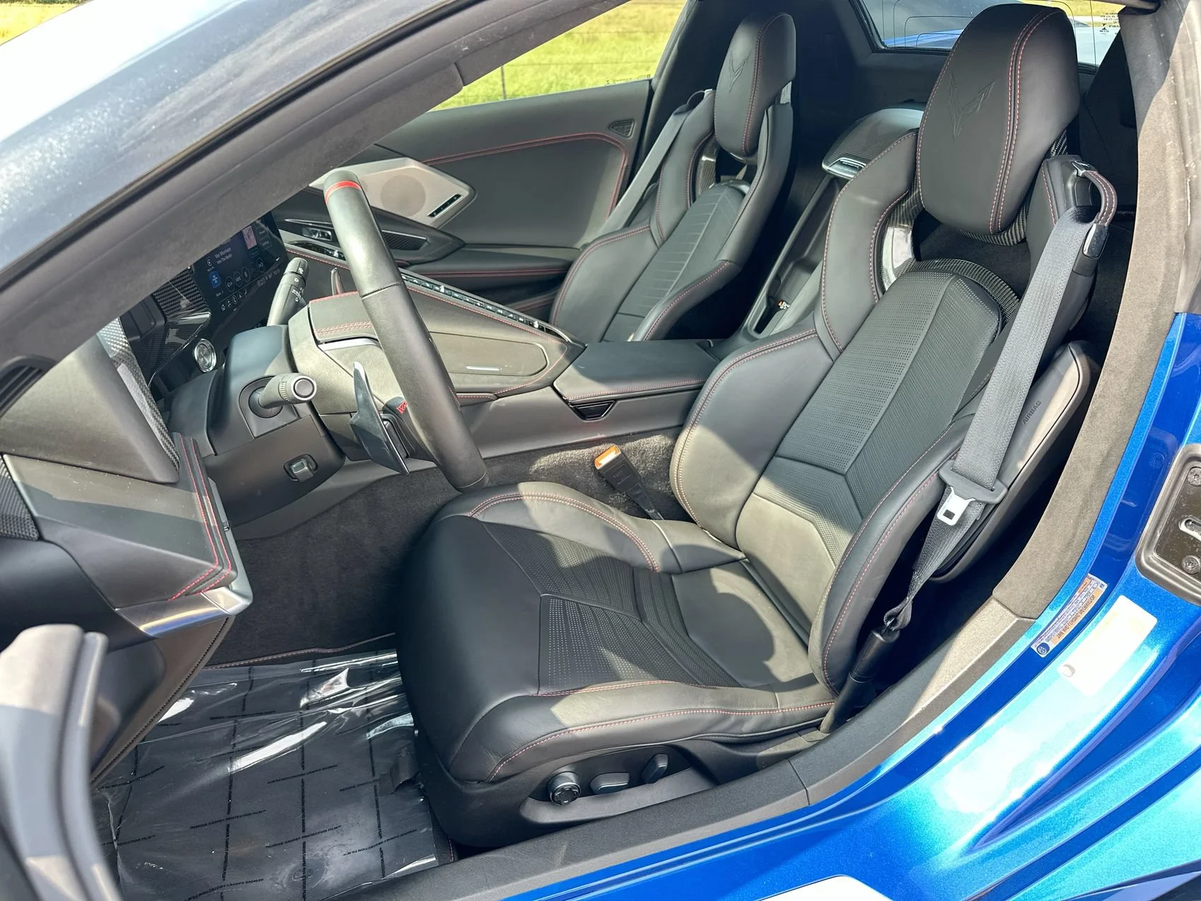 Used 2022 Elkhart Lake Blue Metallic Chevrolet 3LT image 11