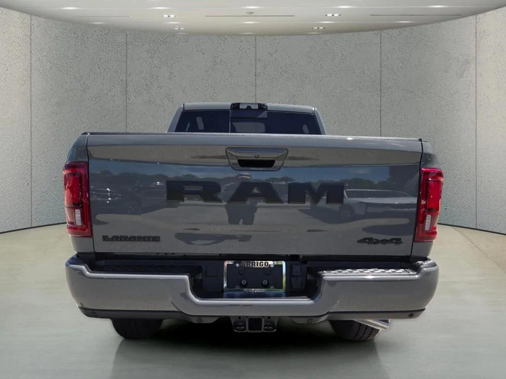 New 2026 Ceramic Gray Clear-Coat Exterior Paint RAM Laramie image 5