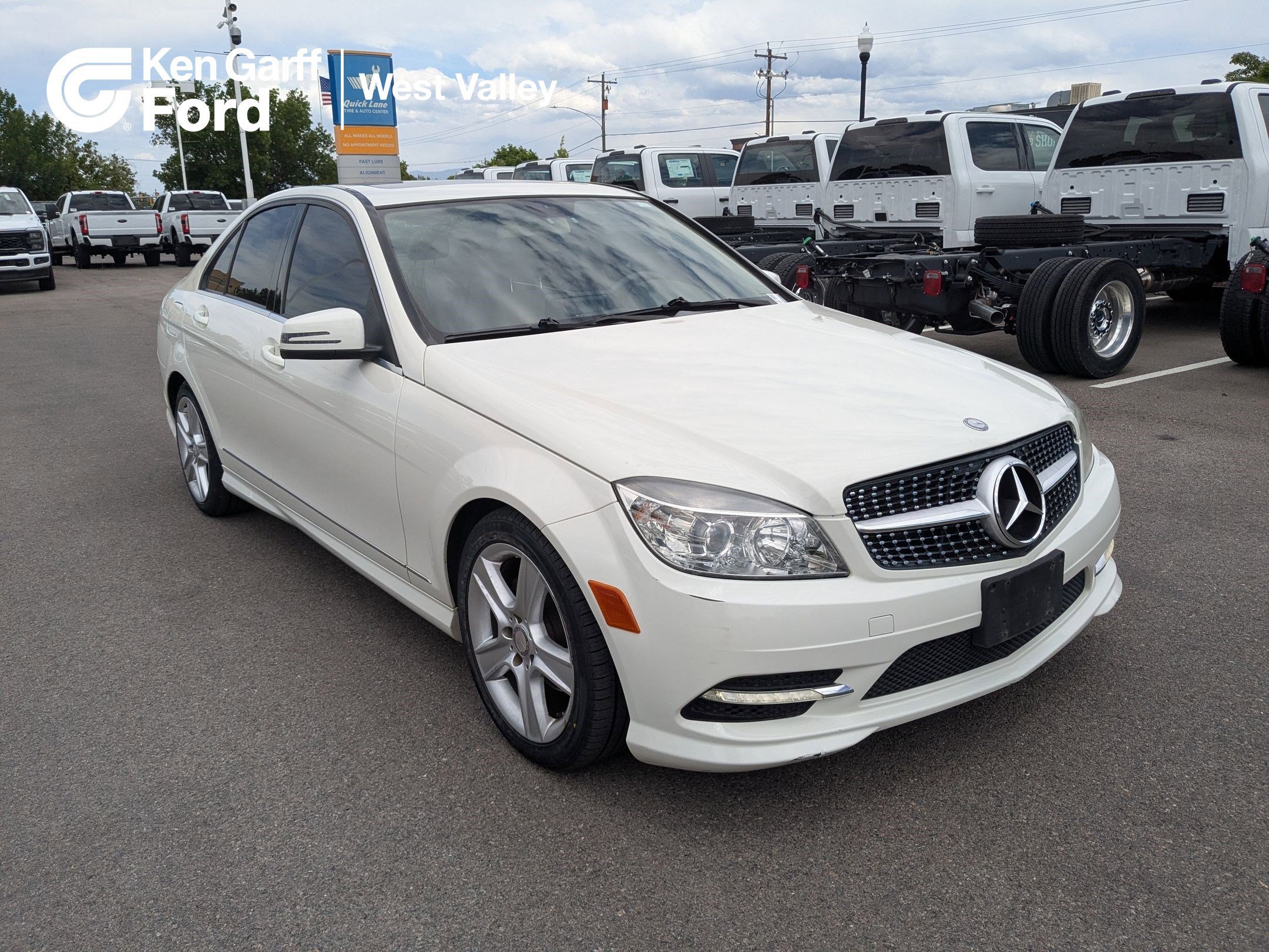 2011 Mercedes-Benz C-Class's photo