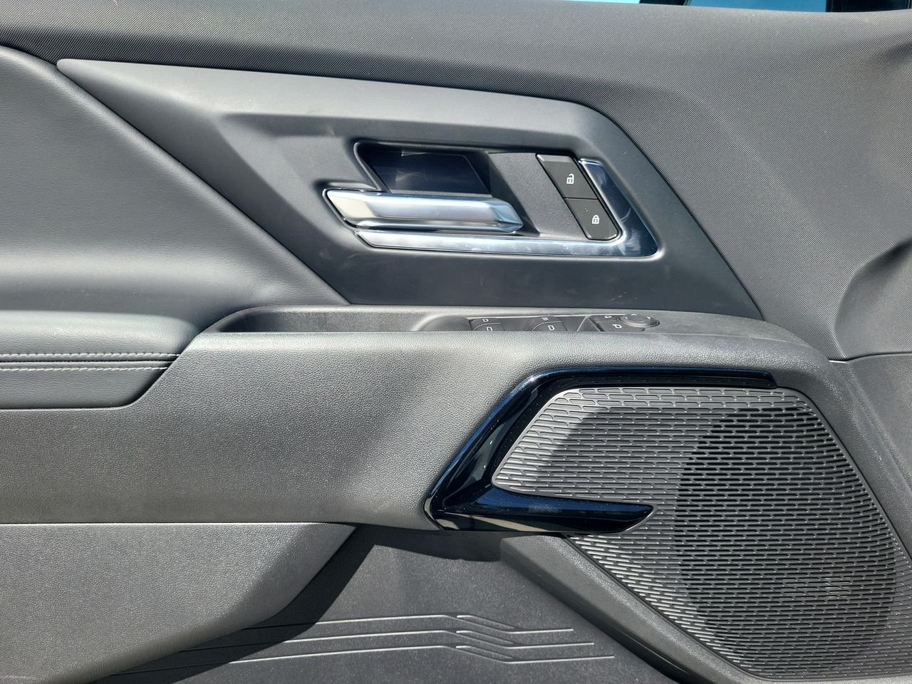 2026 Chevrolet Silverado EV LT - Photo 65