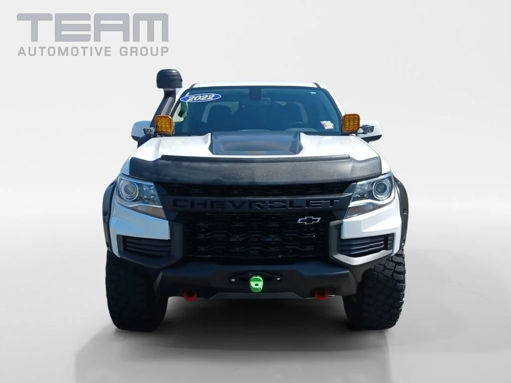Used 2022 SUMMIT WHITE Chevrolet 4WD ZR2 image 2