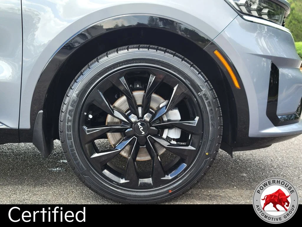 Used 2023 Silver Kia SX image 12
