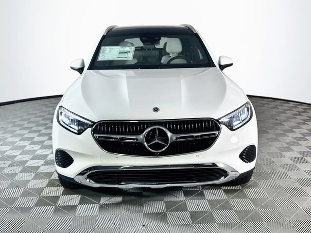 New 2027 Polar White Mercedes-Benz GLC 300 image 33