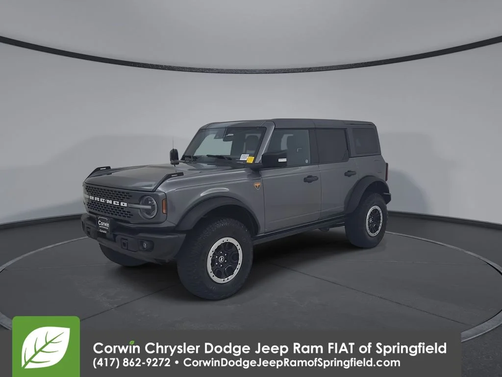 Used 2023 Gray Ford Badlands image 7