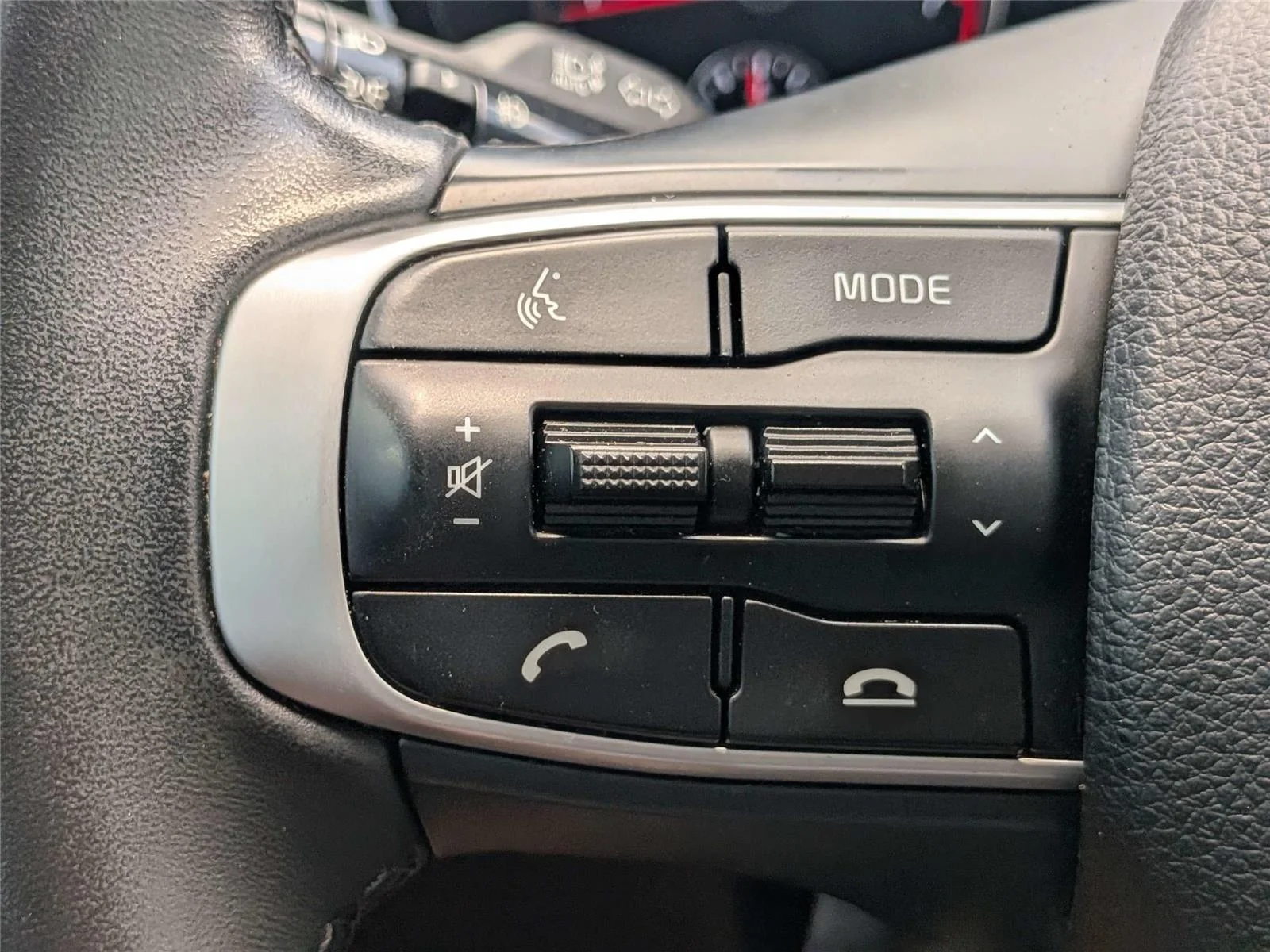 Used 2023 Black Kia GT-Line image 24