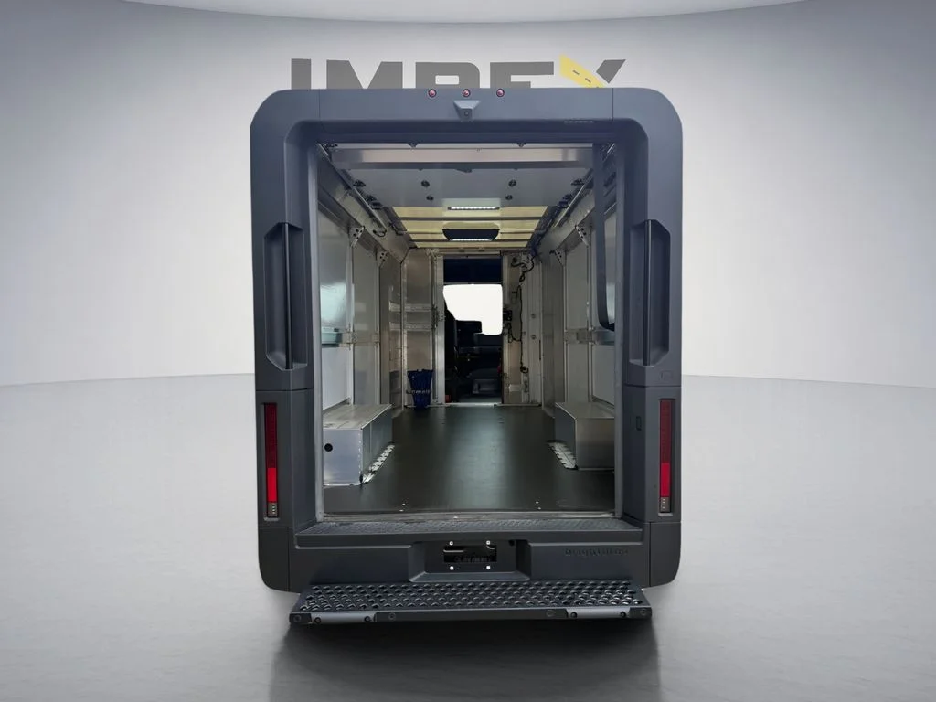 Used 2024 White BrightDrop Max Range Battery image 5