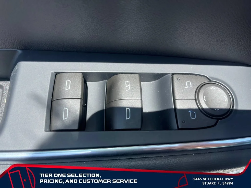 2026 GMC Acadia Elevation - Photo 12