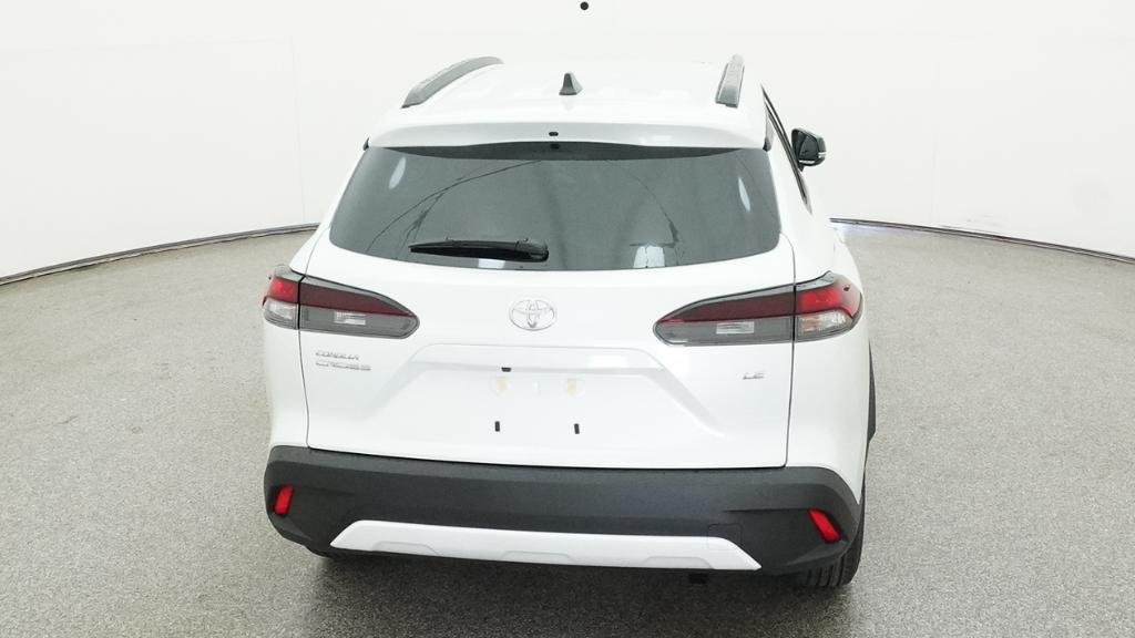 New 2026 Wind Chill Pearl Toyota LE image 2