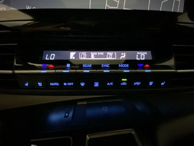Used 2023 Black Toyota Platinum image 19