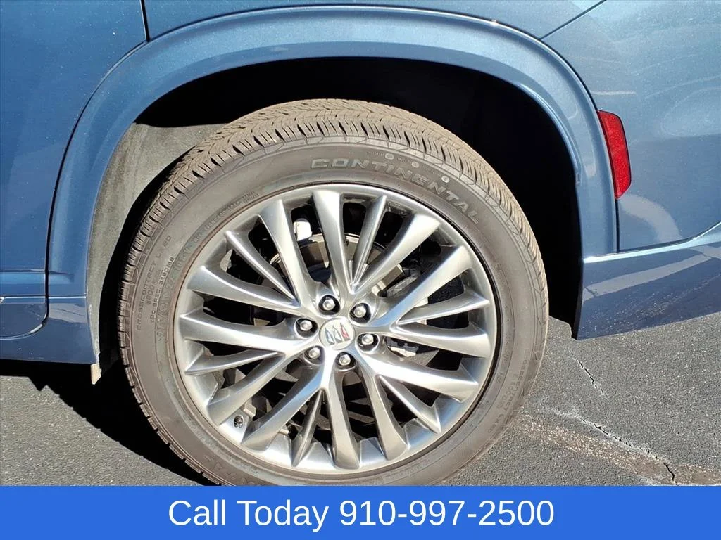 Used 2026 Ocean Blue Metallic Buick Avenir image 8