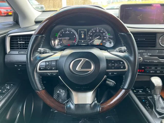 Used 2017 Eminent White Pearl Lexus RX 350 image 18