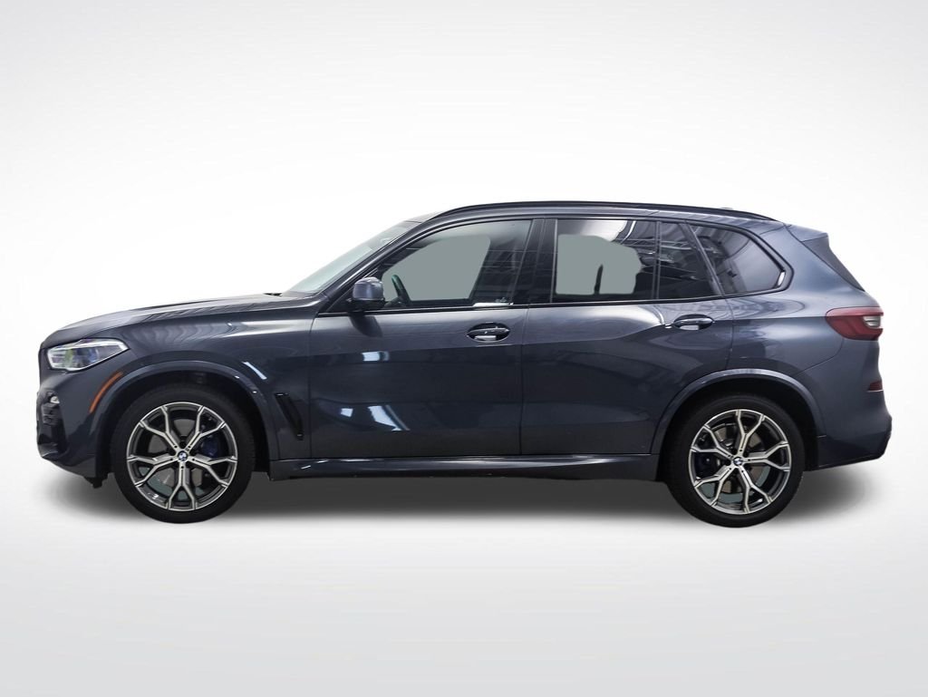 Used 2021 BMW X5 40i with VIN 5UXCR6C08M9D98210 for sale in Minneapolis, Minnesota