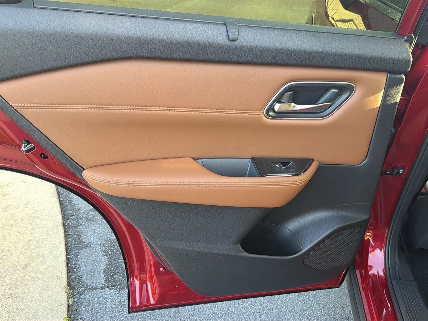 Used 2026 Scarlet Ember Tintcoat Nissan Platinum image 17