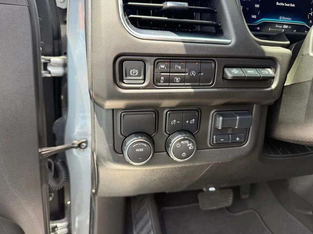 2024 Chevrolet Tahoe Premier - Photo 21