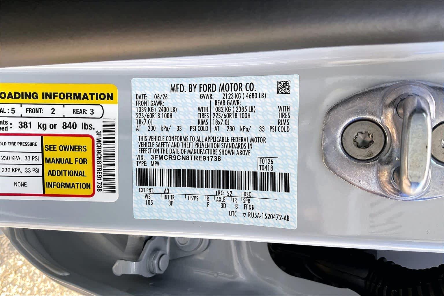 New 2026 Space White Metallic Ford Outer Banks® image 20