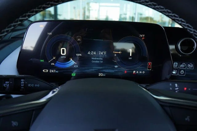 2025 Chevrolet Equinox EV LT - Photo 18