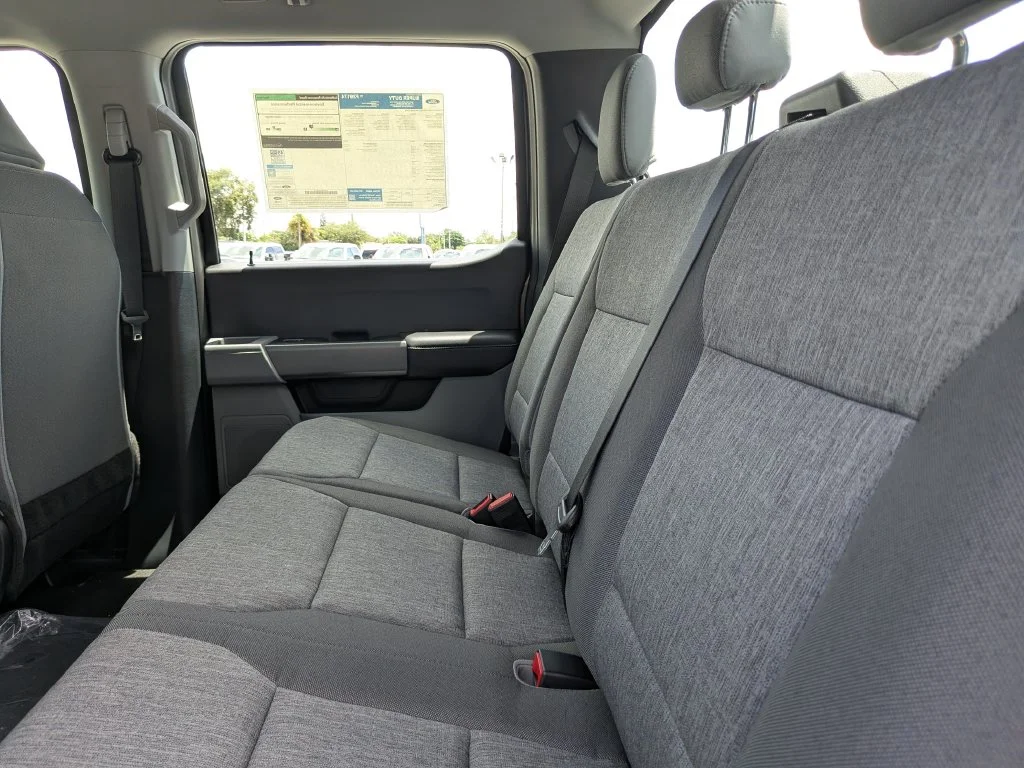 New 2026 Gray Ford XL image 17