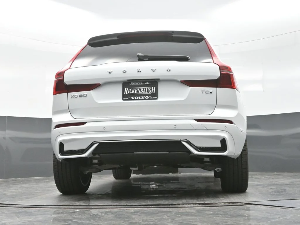 New 2026 White Volvo T8 Ultra image 42