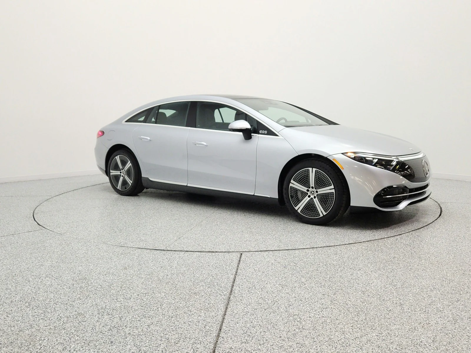 Certified Used 2022 Cirrus Silver Metallic Mercedes-Benz EQS 450+ Sedan image 3