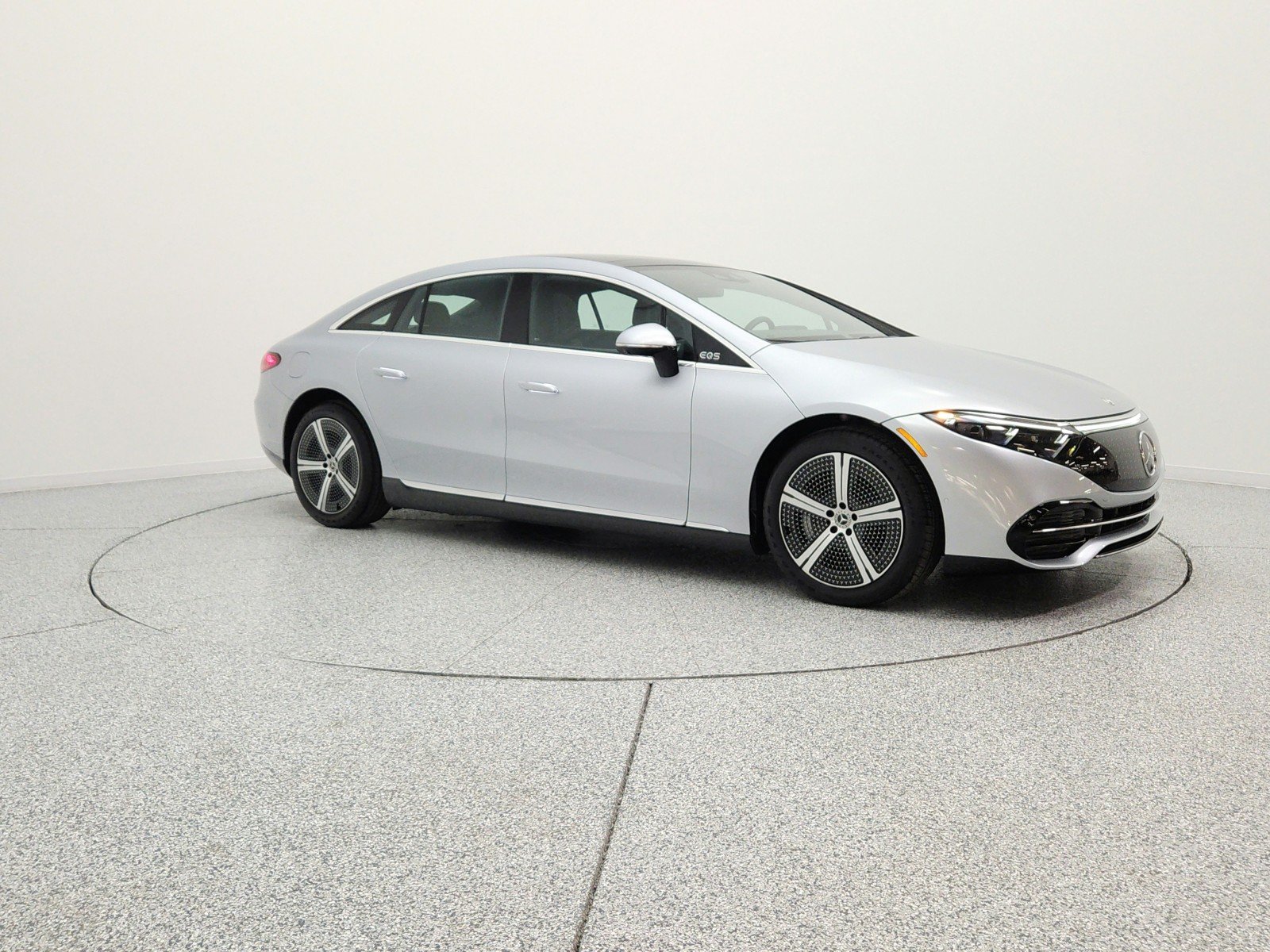 Certified Used 2022 Cirrus Silver Metallic Mercedes-Benz EQS 450+ Sedan image 3