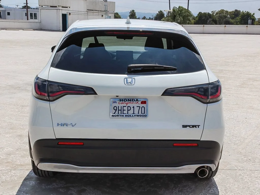 Certified Used 2024 Platinum White Pearl Honda Sport image 33