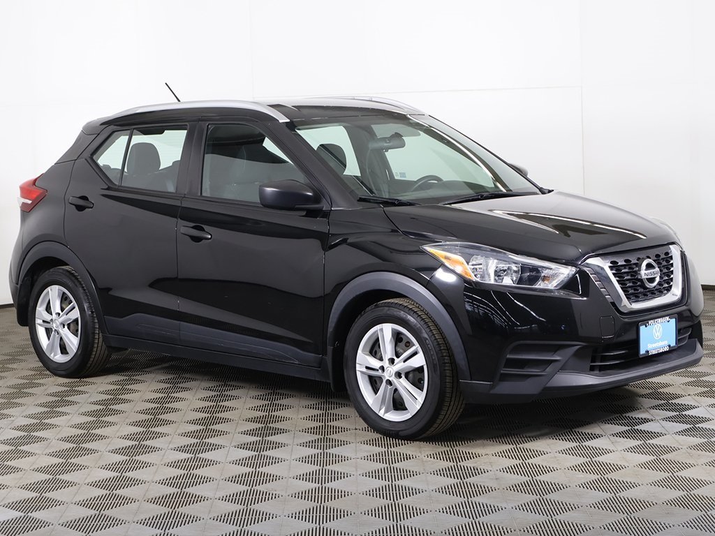 Used 2019 Nissan Kicks S with VIN 3N1CP5CU7KL546839 for sale in Streetsboro, OH