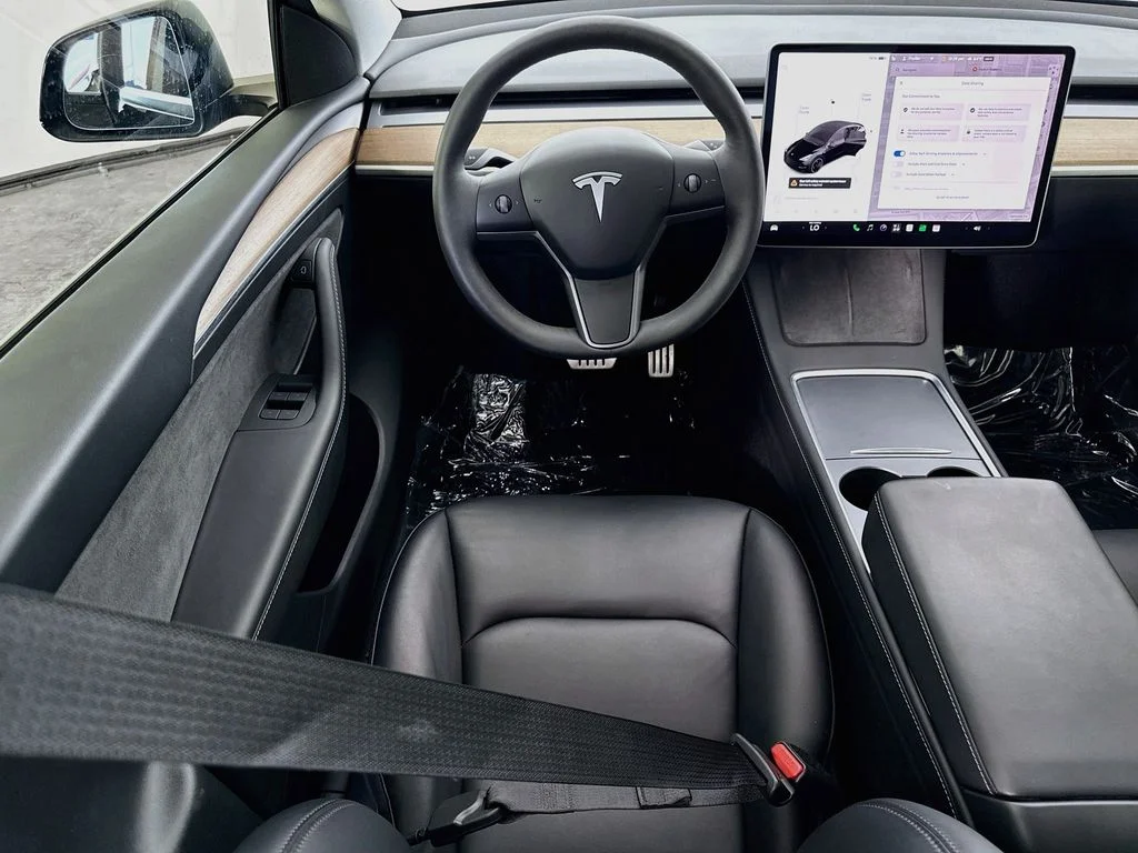 Used 2024 Black Tesla Performance image 23