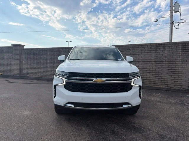 Used 2023 SUMMIT WHITE Chevrolet LS image 2