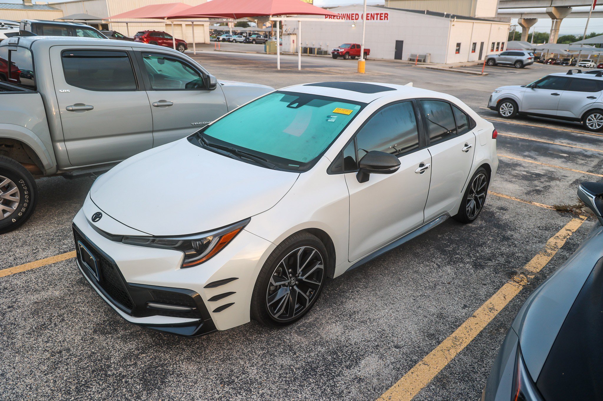 Used 2020 White Toyota SE image 2
