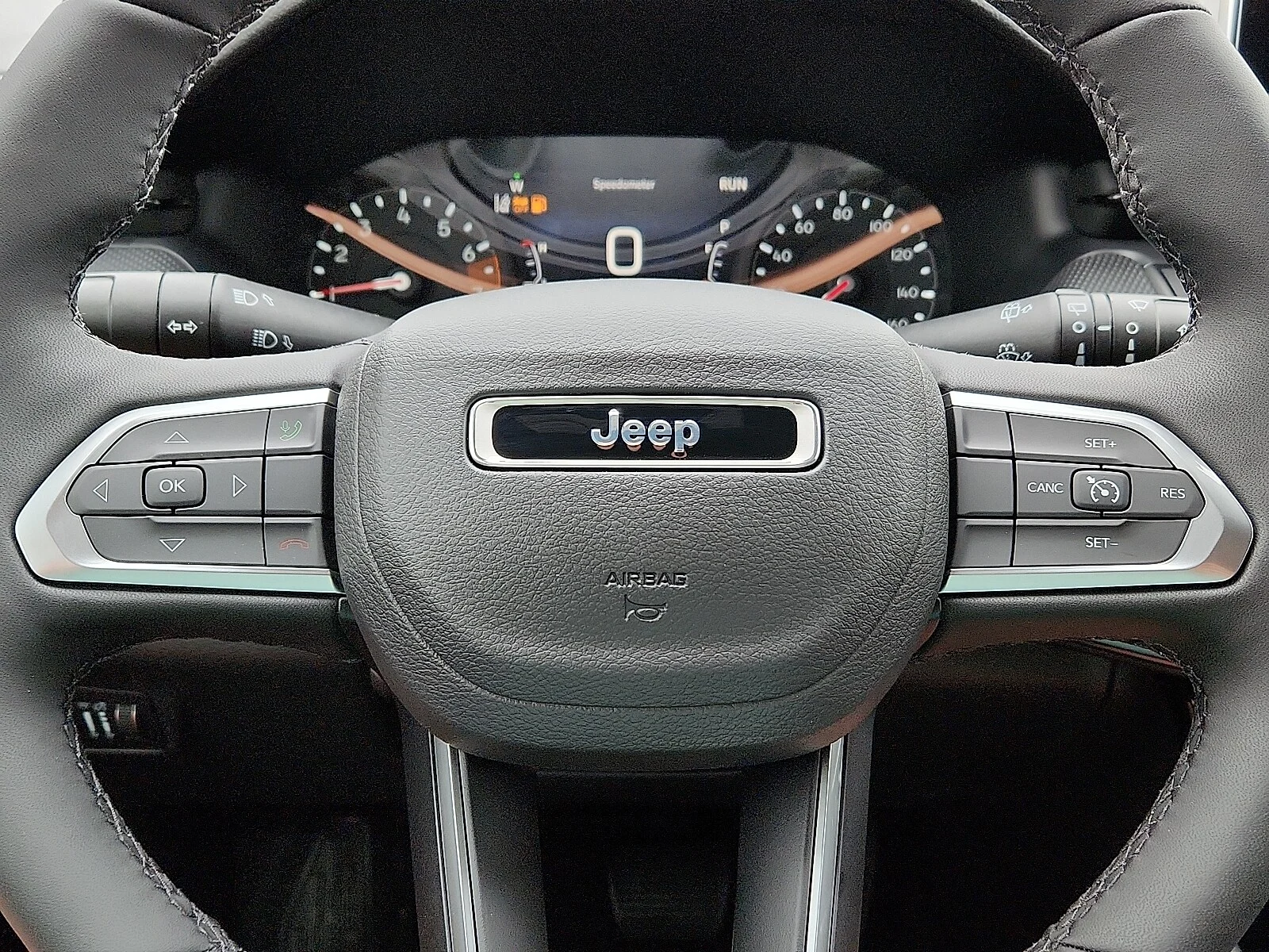 New 2026 Silver Jeep LATITUDE ALTITUDE 4X4 image 19