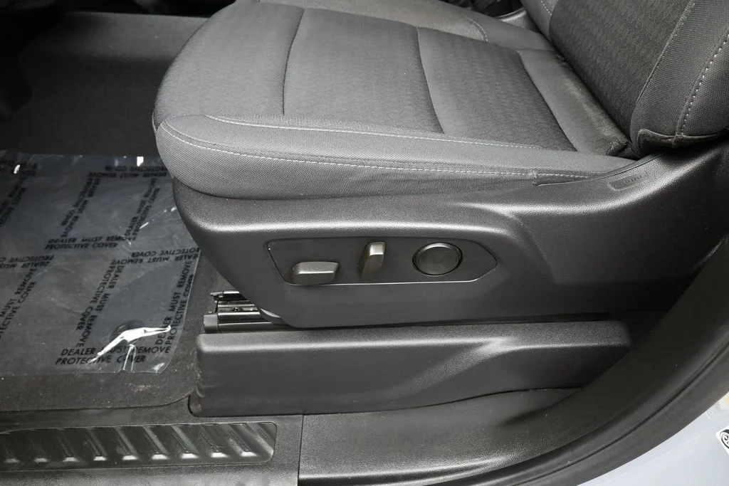 Used 2024 Slate Gray Metallic Chevrolet Custom image 14