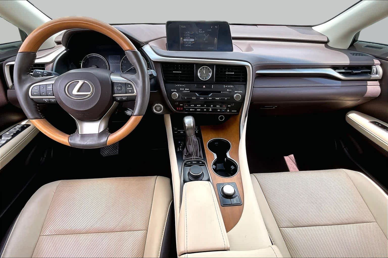 Used 2018 Eminent White Pearl Lexus  image 13