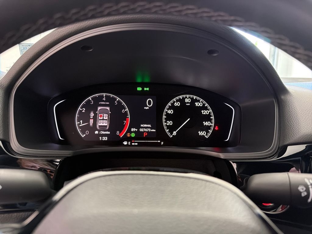 Used 2025  Honda Sport image 28