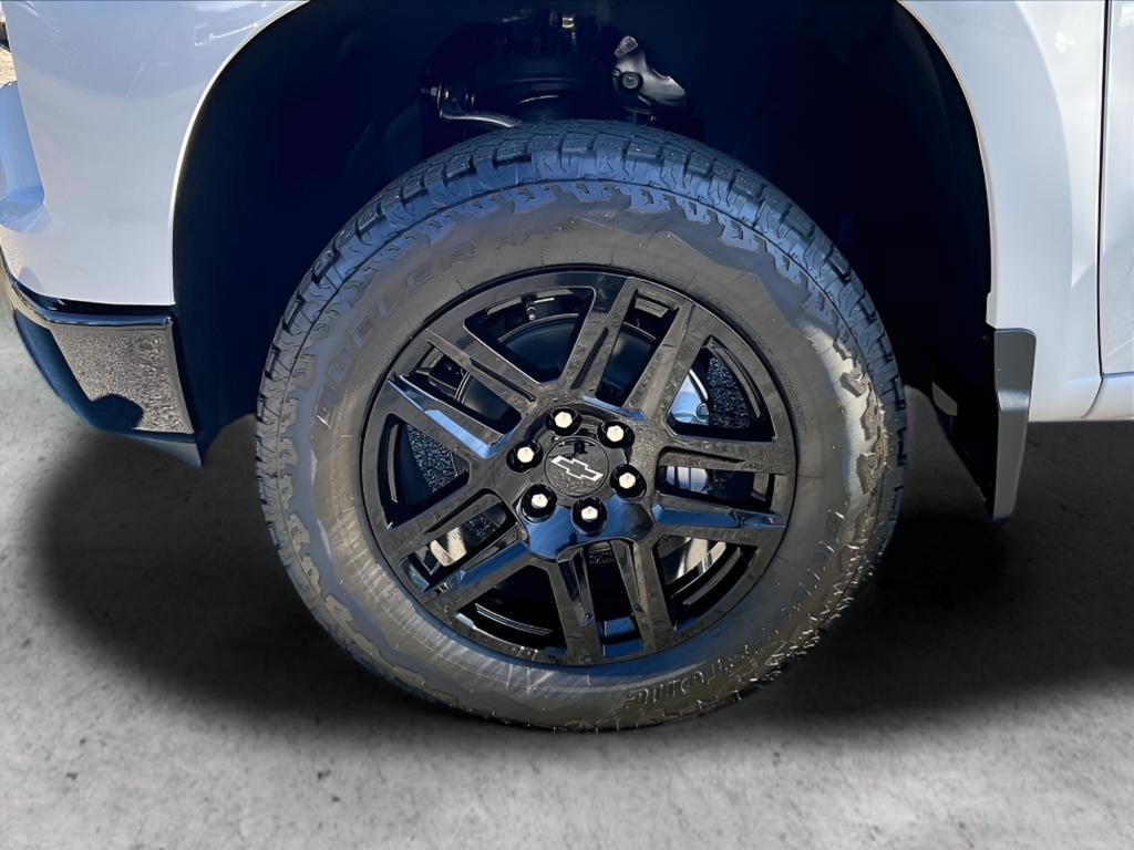 New 2026 Chevrolet Silverado 1500 Custom Trail Boss 4D Crew Cab