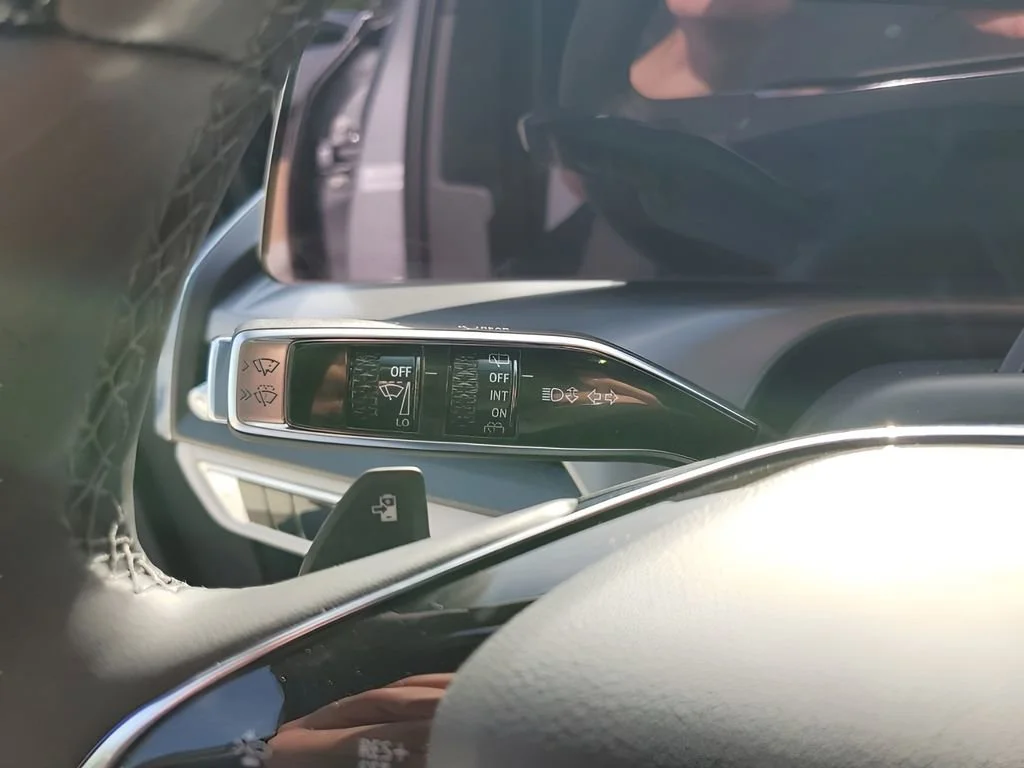 2026 Cadillac VISTIQ Sport - Photo 37