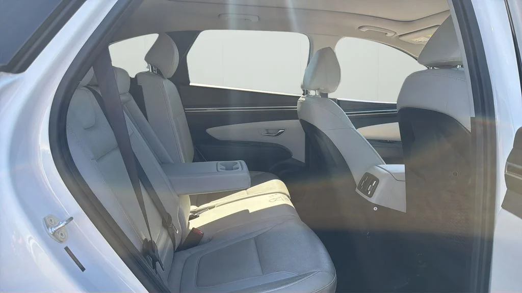 Used 2024 White Hyundai Limited image 10