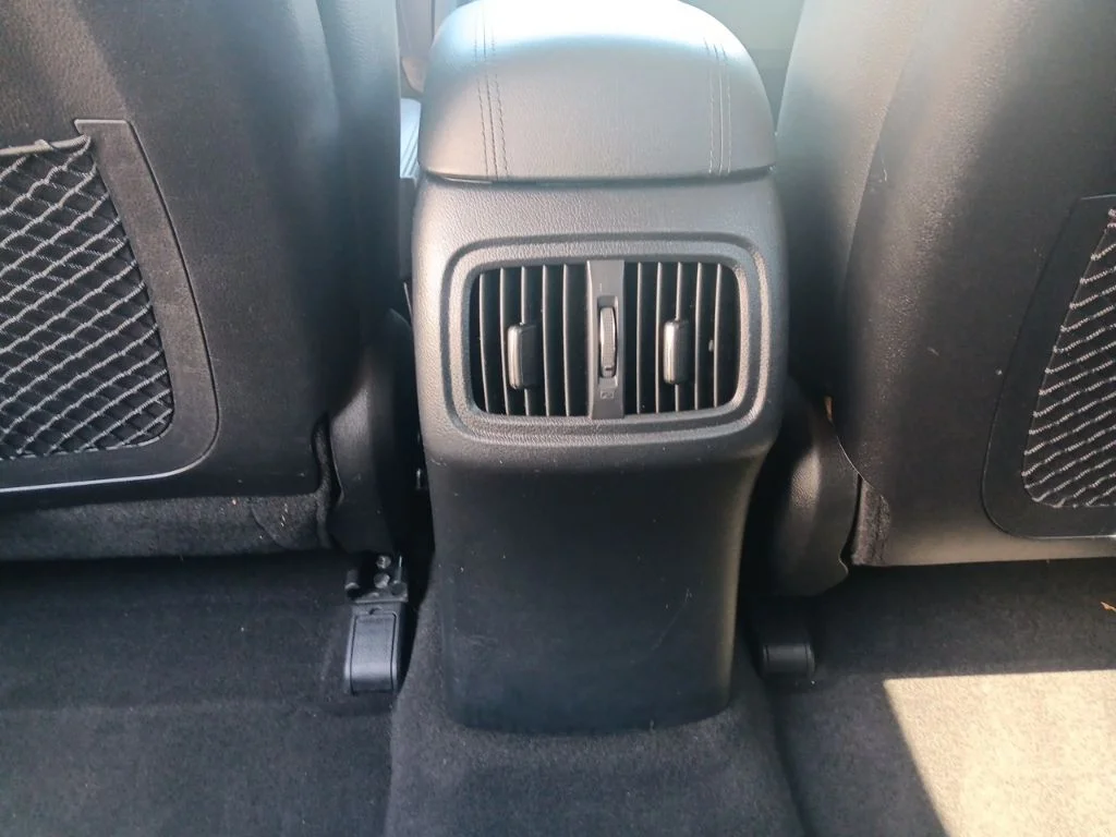Used 2015 Black Cherry Kia EX image 29