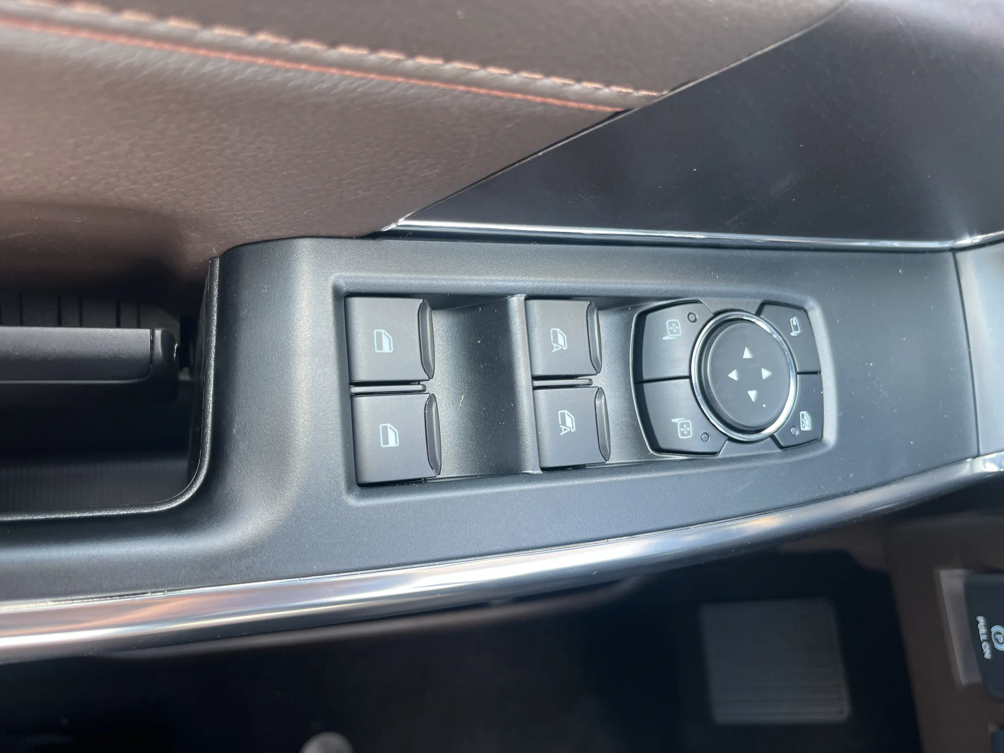 New 2026 Ruby Red Metallic Tinted Clearcoat Ford King Ranch® image 18