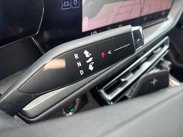 Used 2026 Summit White Chevrolet LT image 28