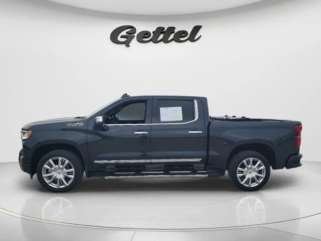 Used 2024 Dark Ash Metallic Chevrolet High Country image 7