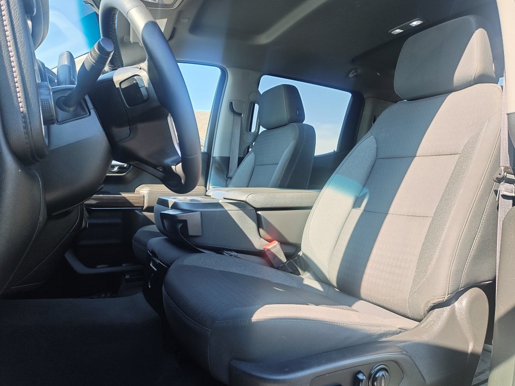 Used 2022 Gray Chevrolet LT image 13