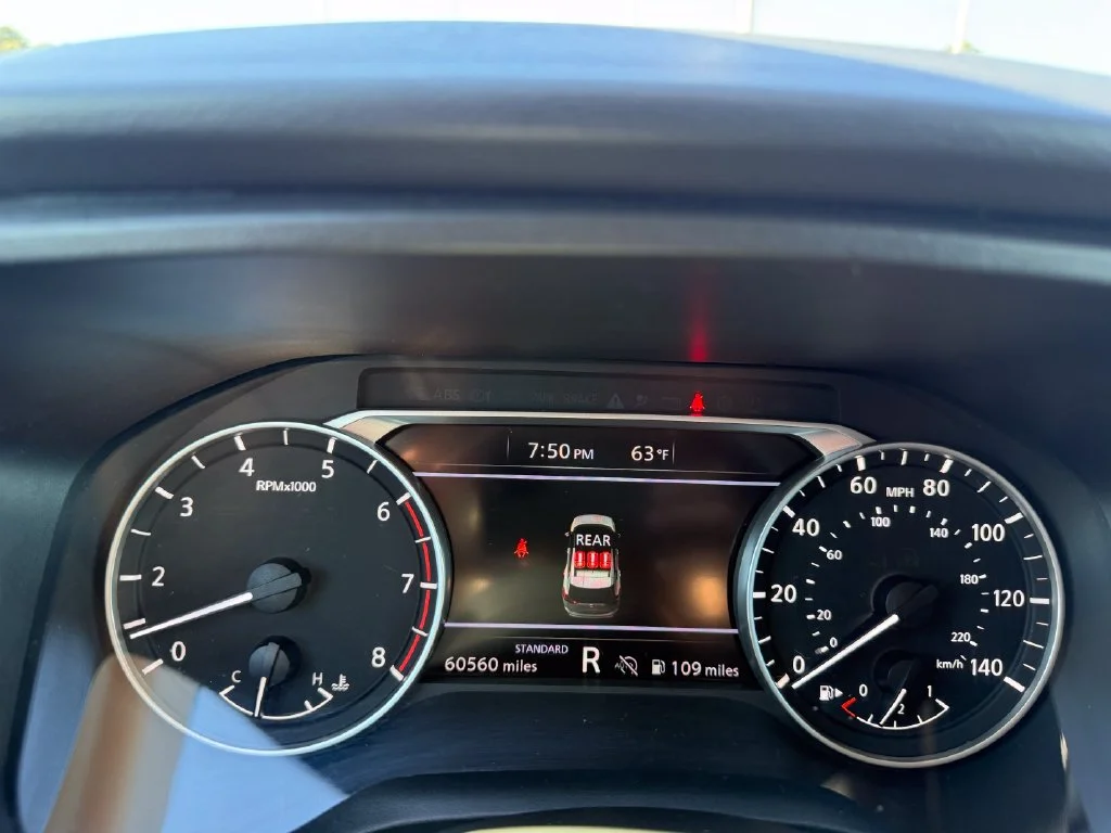 Used 2024 White Nissan S image 14