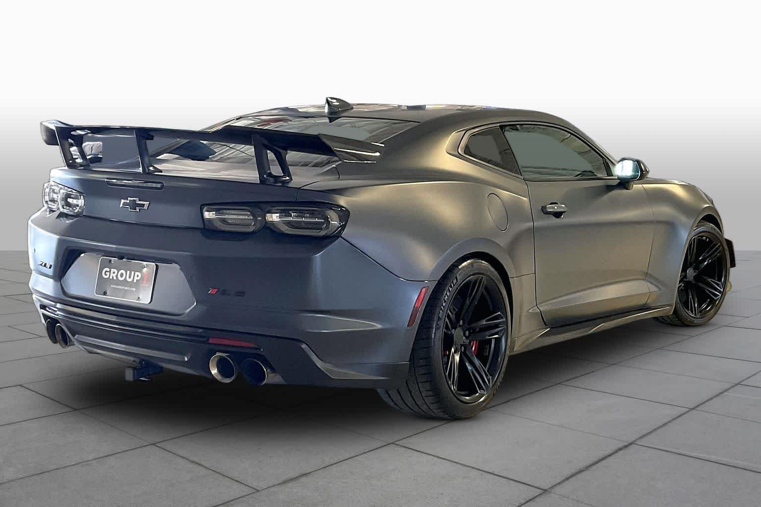 Used 2019 Shadow Gray Metallic Chevrolet ZL1 image 12