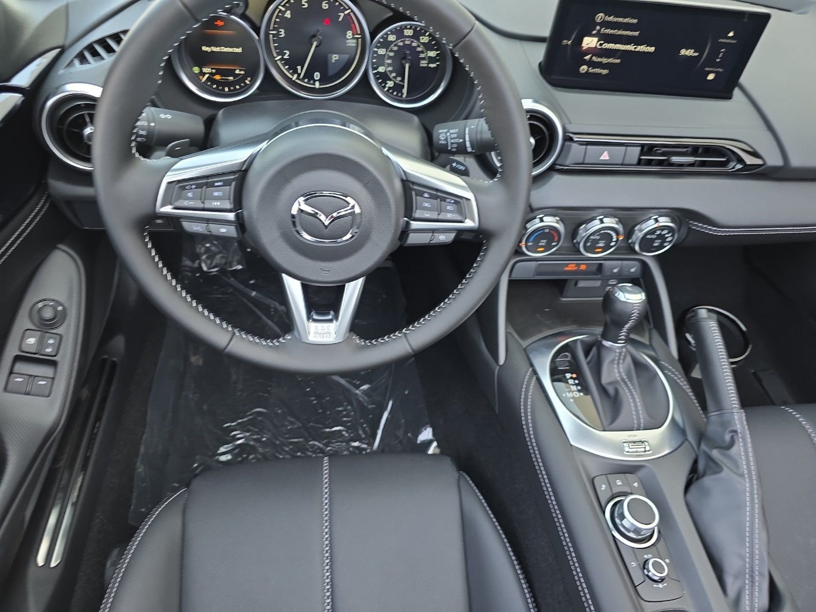 2025 Mazda MX-5 Miata Grand Touring - Photo 13