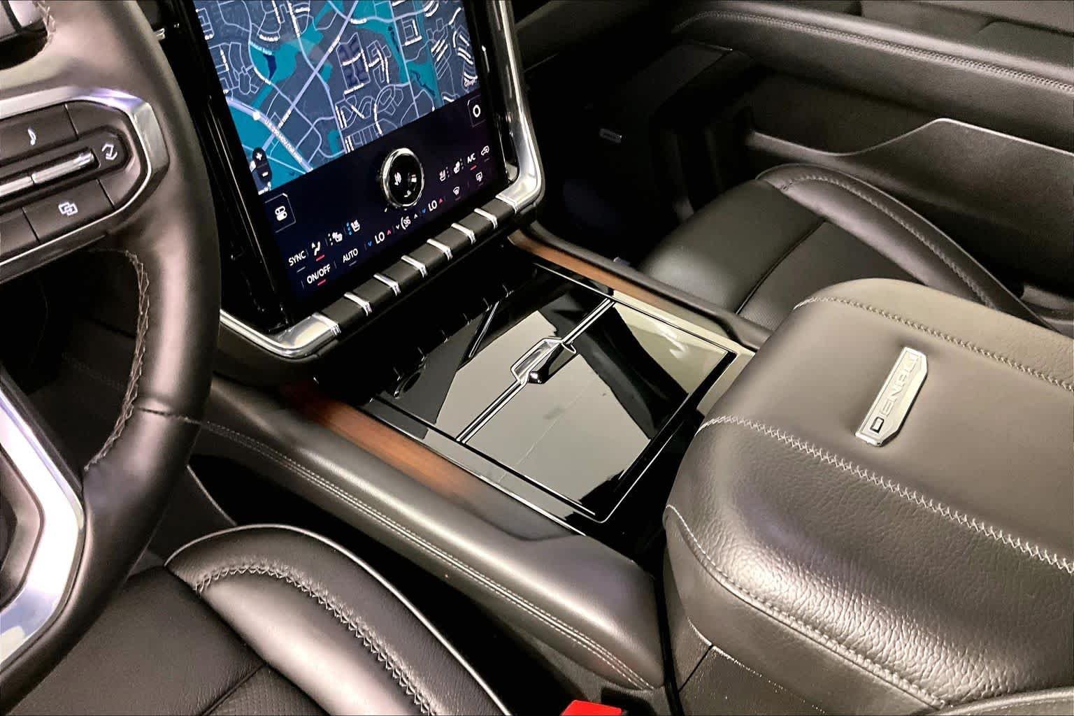 Used 2025 Downpour Metallic GMC Denali image 15