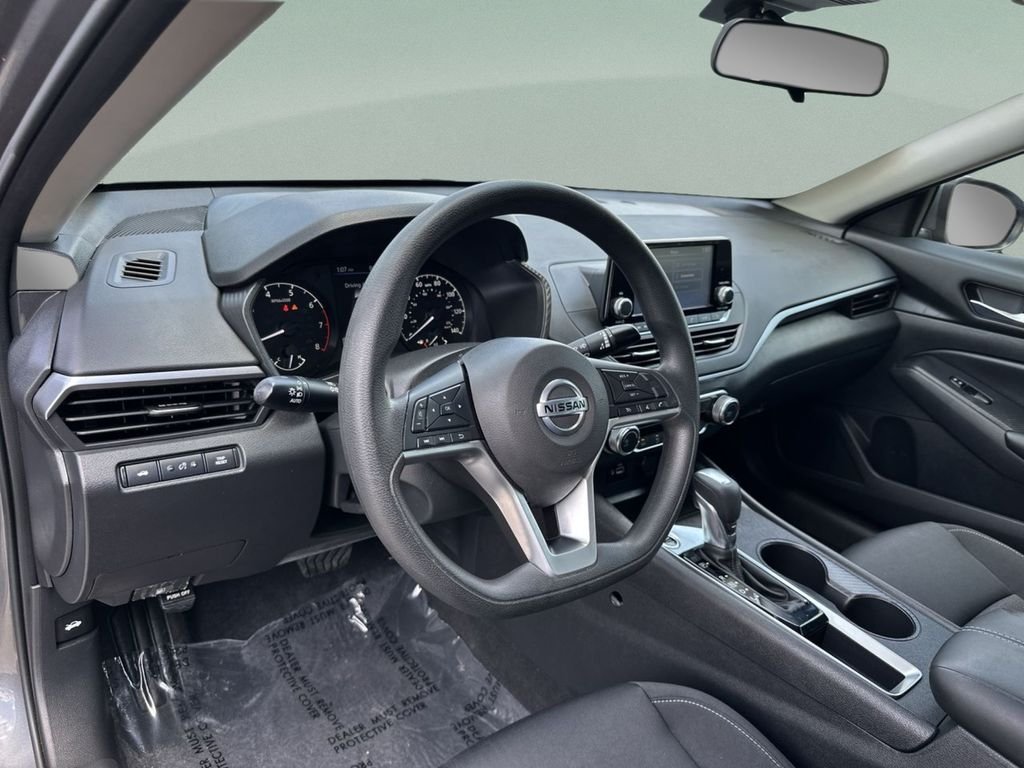 Used 2021 Gray Nissan 2.5 S image 19