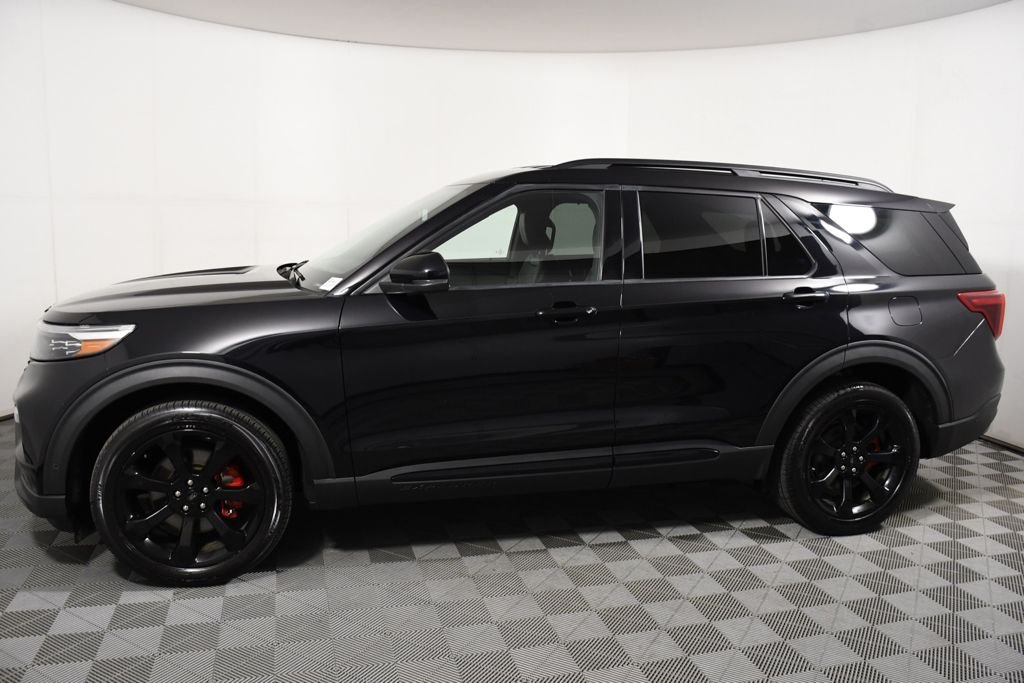 Used 2022 Agate Black Metallic Ford ST image 8
