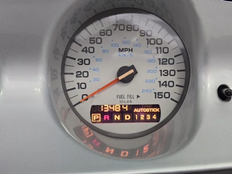 Used 2001 Silver Plymouth 2DR ROADSTER image 17