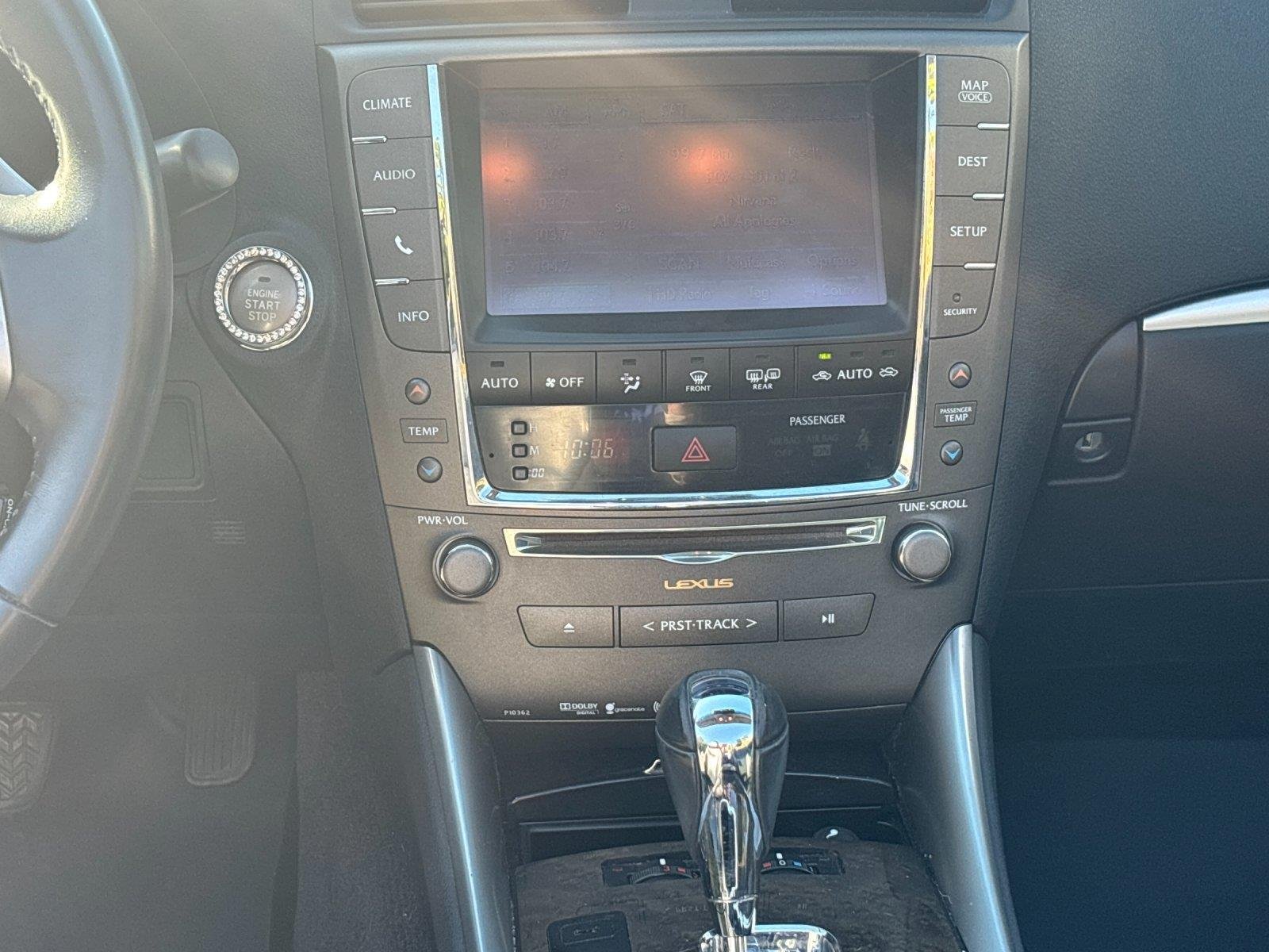 Used 2013 Starfire Pearl Lexus Base image 29
